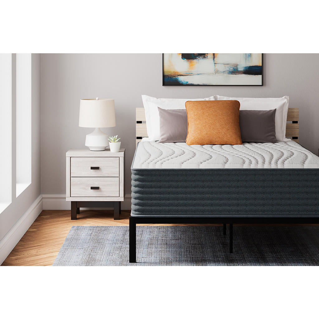 Hybrid 1400 Queen Mattress Sierra Sleep® By Ashley Queen