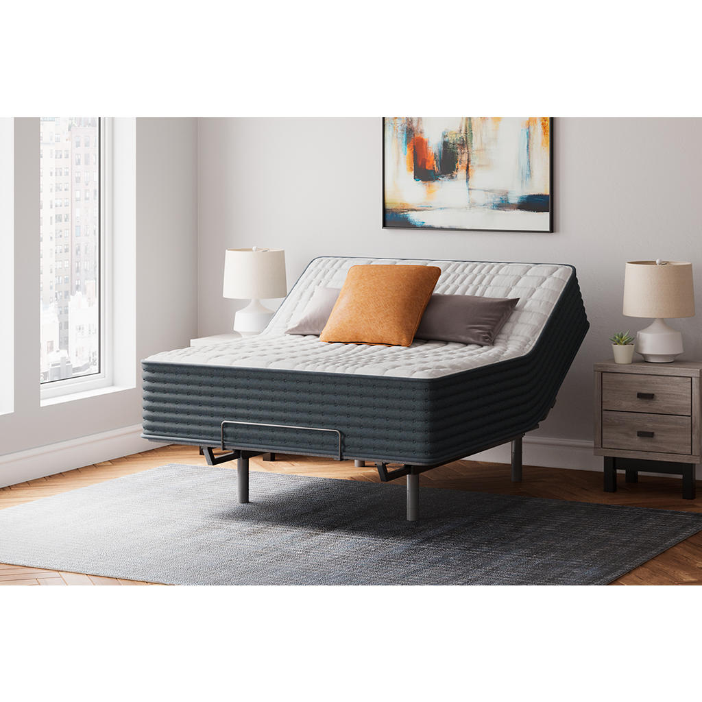 Hybrid 1400 Queen Mattress Sierra Sleep® By Ashley Queen