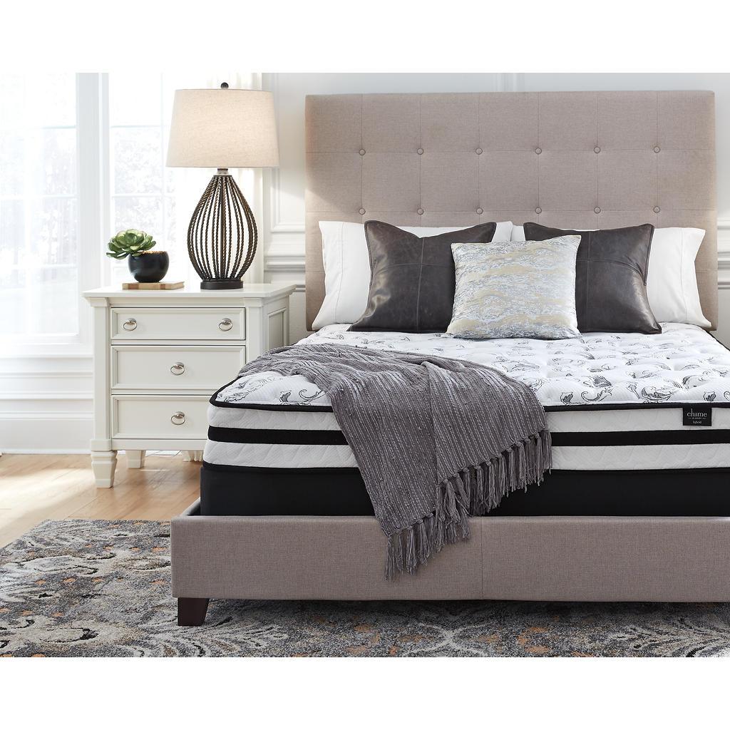 8" Chime Innerspring Queen Mattress in a Box — Under $300 Classic Sierra Sleep® By Ashley Queen