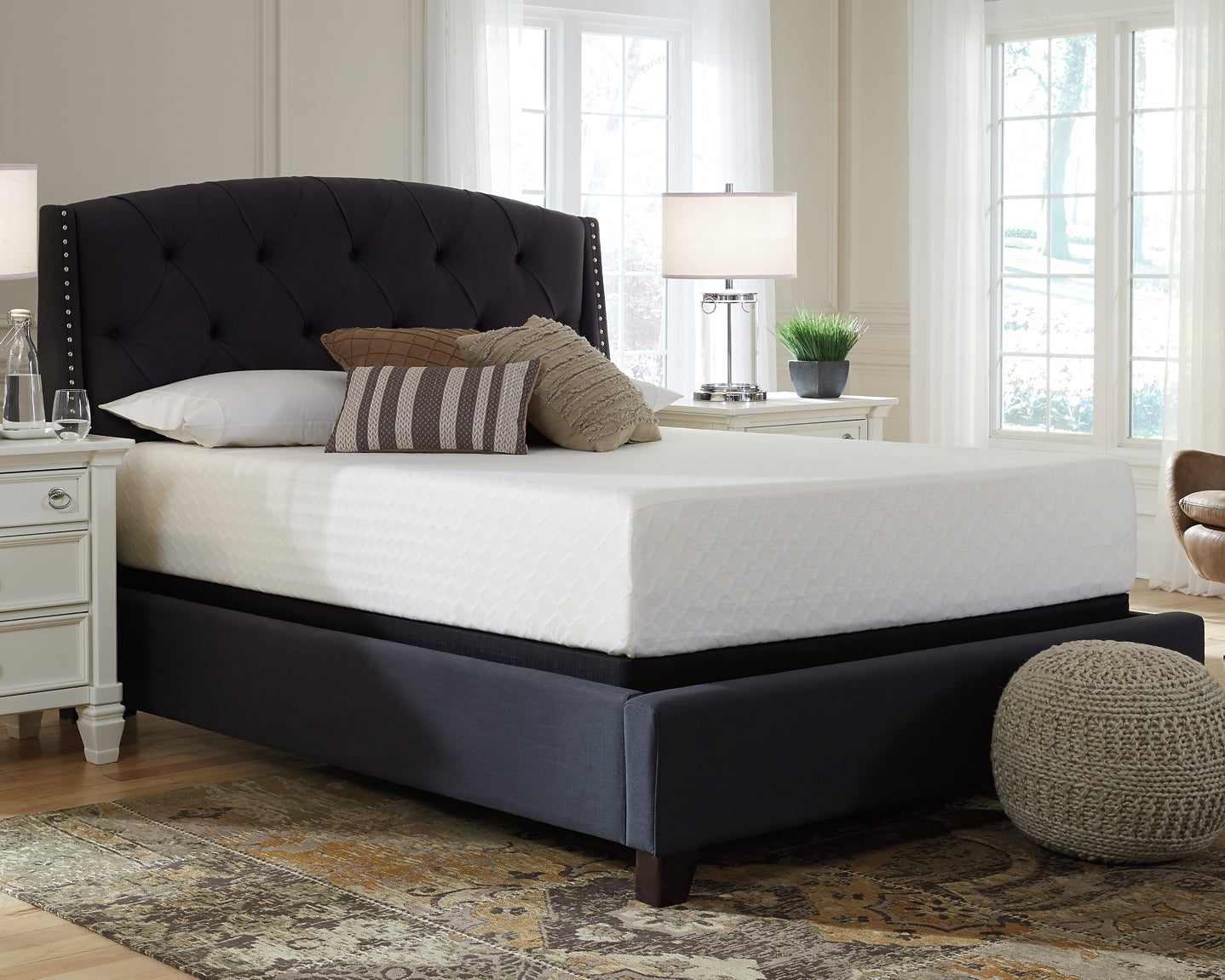 Chime 12 Inch Memory Foam Queen Mattress in a Box