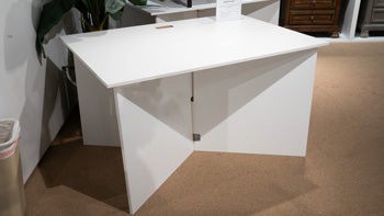 StoreDisplay X-Based Sofa Riser Ashley® Component Skus