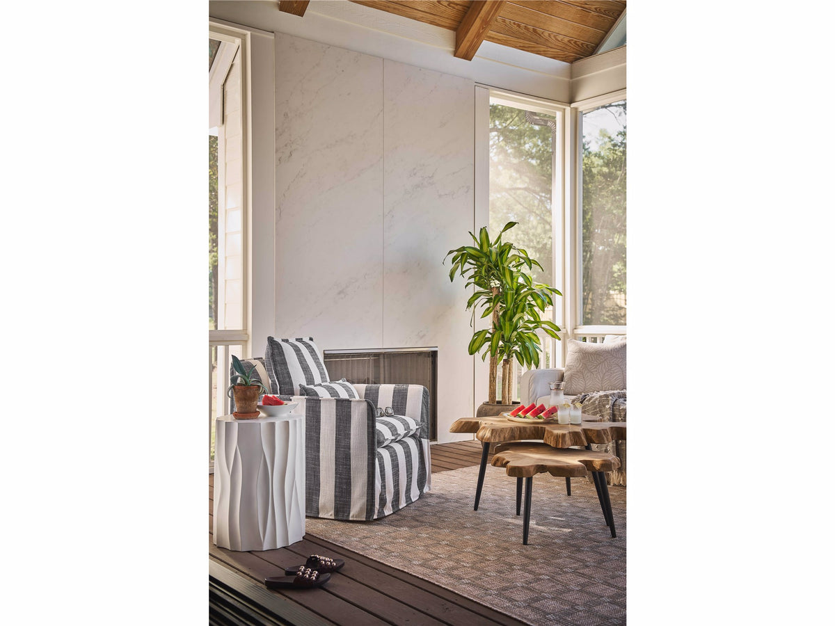 Universal Furniture Driftwood Nesting Tables — Oasis Collection