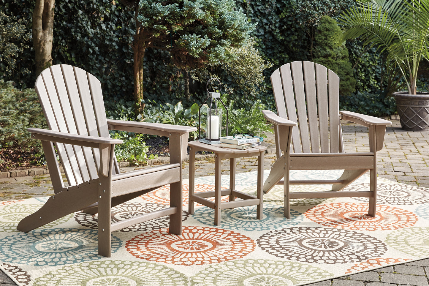 Sundown Treasure 4 Adirondack Chairs and Outdoor End Table