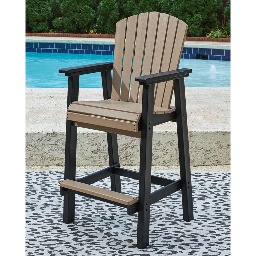 Fairen Trail Outdoor Counter Height Dining Table with 2 Barstools Signature Design by Ashley® Uncategorized