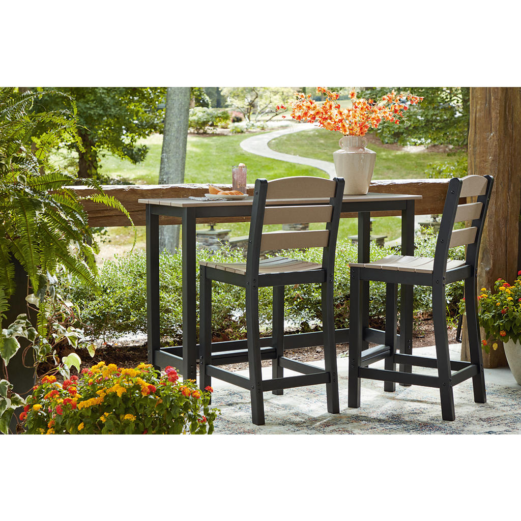 Shoreline Beach Outdoor Counter Table and 2 Barstools Signature Design by Ashley® Outdoor