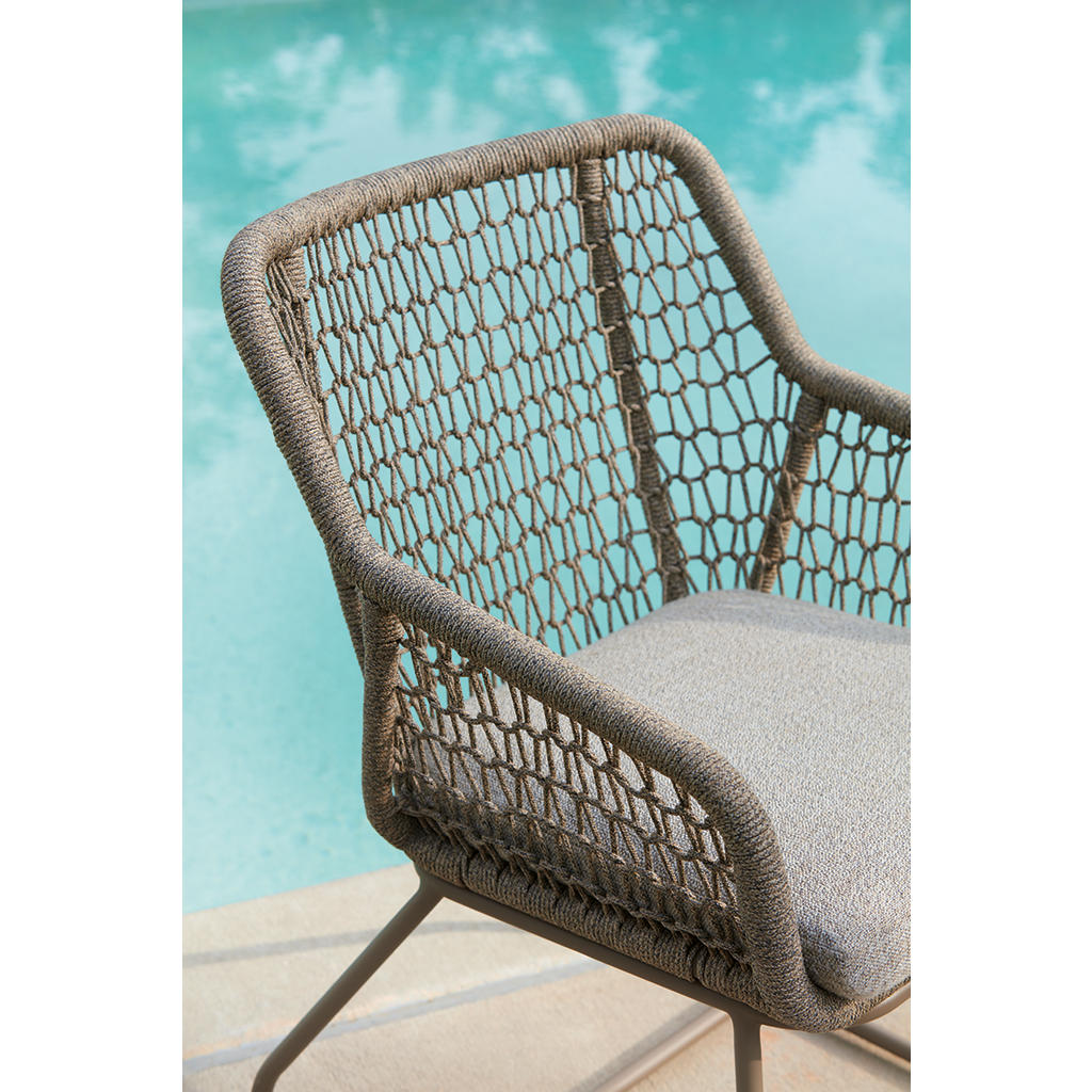 Majors Beach Outdoor Table and 2 Chairs Signature Design by Ashley® Outdoor