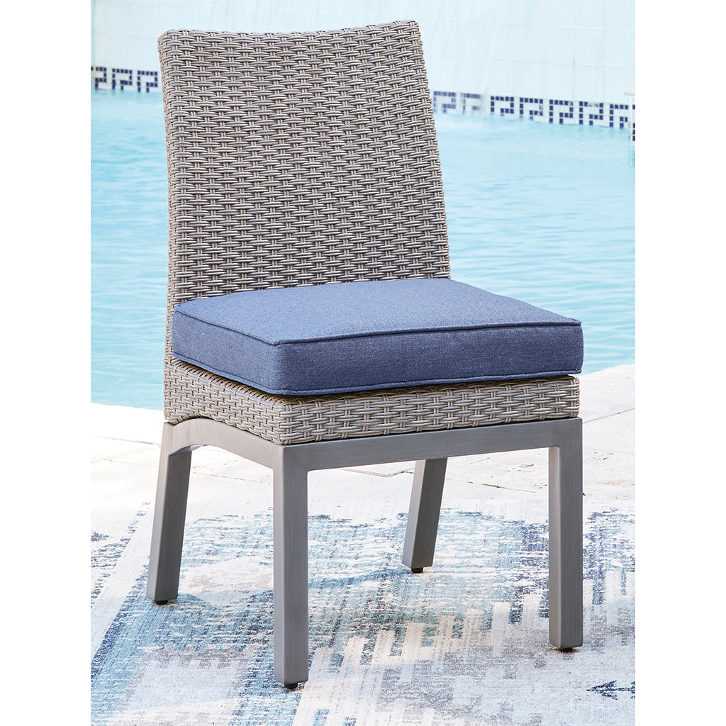 Half Moon Beach Outdoor Side Chair with Cushion (Set of 2) Signature Design by Ashley® Outdoor