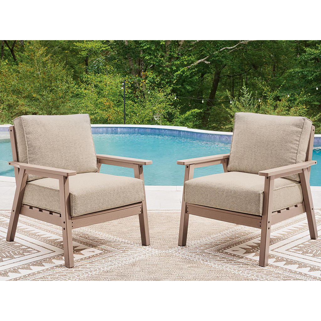 Grover Beach Outdoor Lounge Chair with Cushion (Set of 2) Signature Design by Ashley® Outdoor