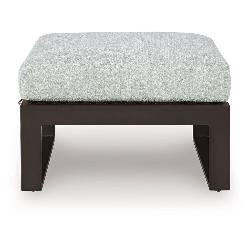 Beachloft 4-Piece Outdoor Sectional Signature Design by Ashley® Outdoor