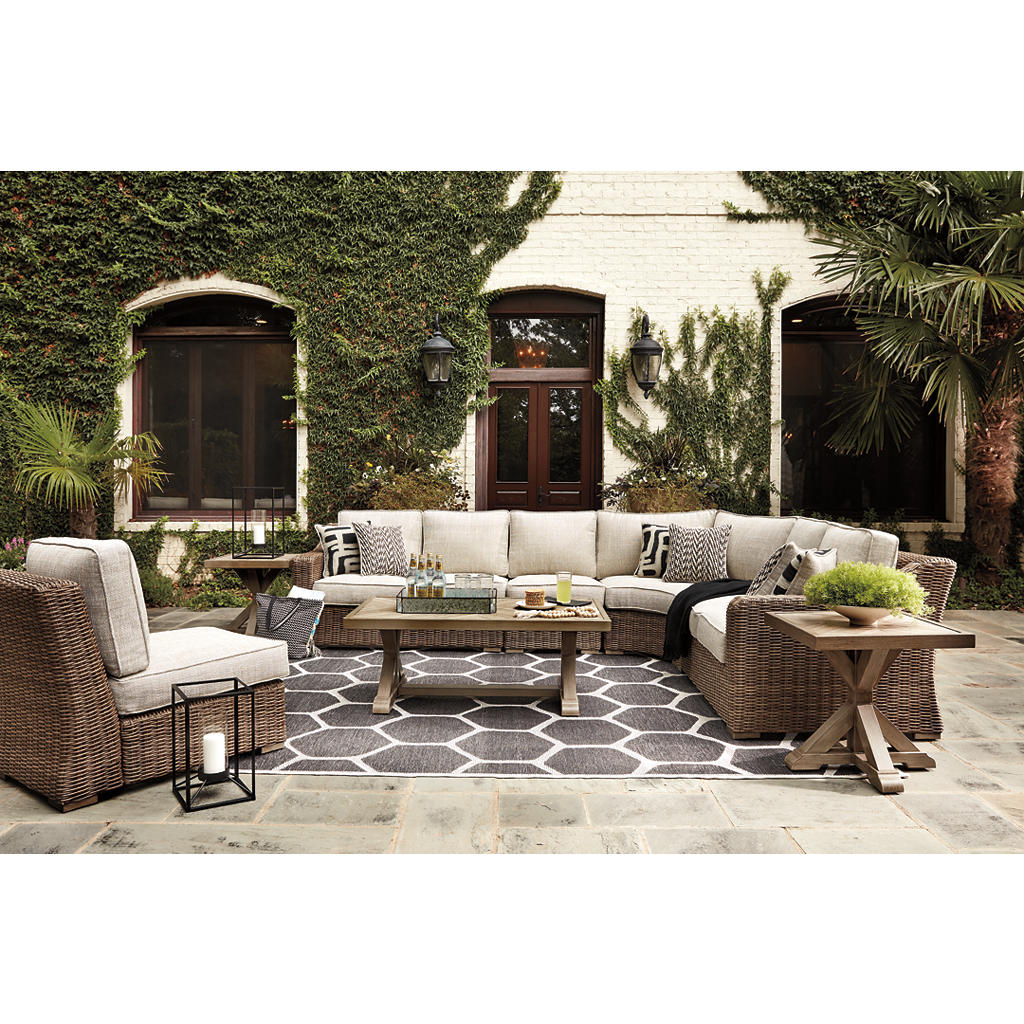 Beachcroft 5-Piece Outdoor Sectional with Coffee Table and 2 End Tables Signature Design by Ashley® Uncategorized