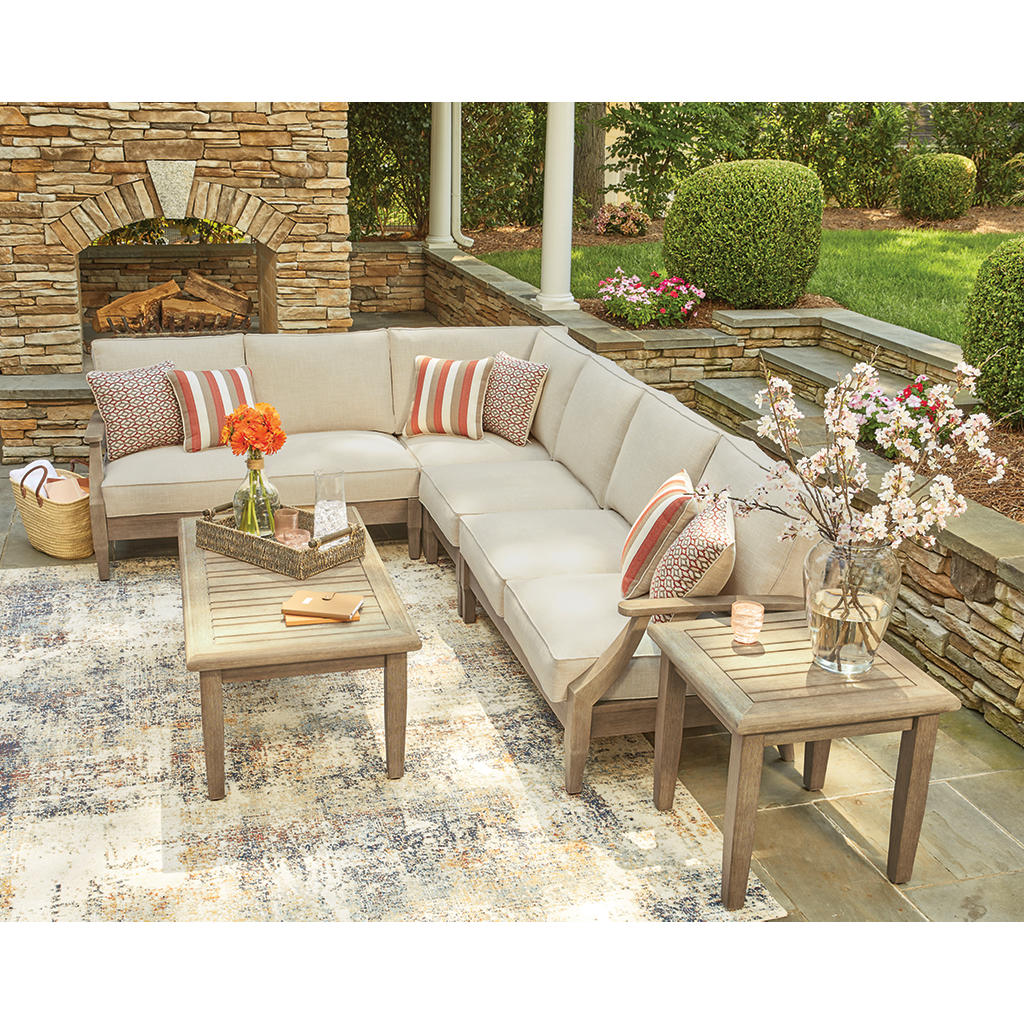 DOORBUSTER! Clare View 4-Piece Outdoor Sectional Signature Design by Ashley® Outdoor