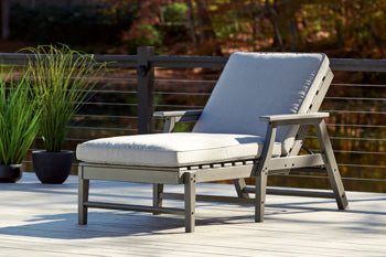 Visola Chaise Lounge with Cushion Signature Design by Ashley® Outdoor