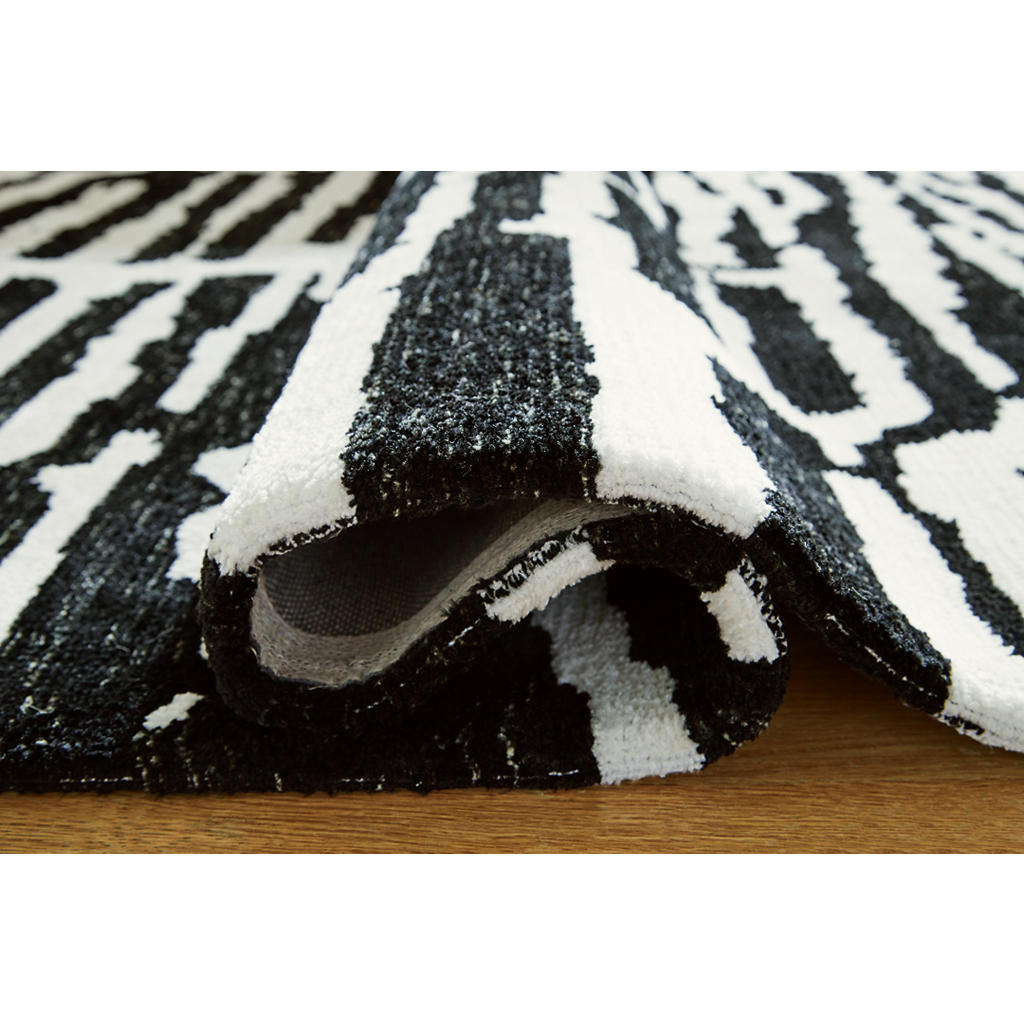 Bramshaw Large Rug Signature Design by Ashley® Rugs