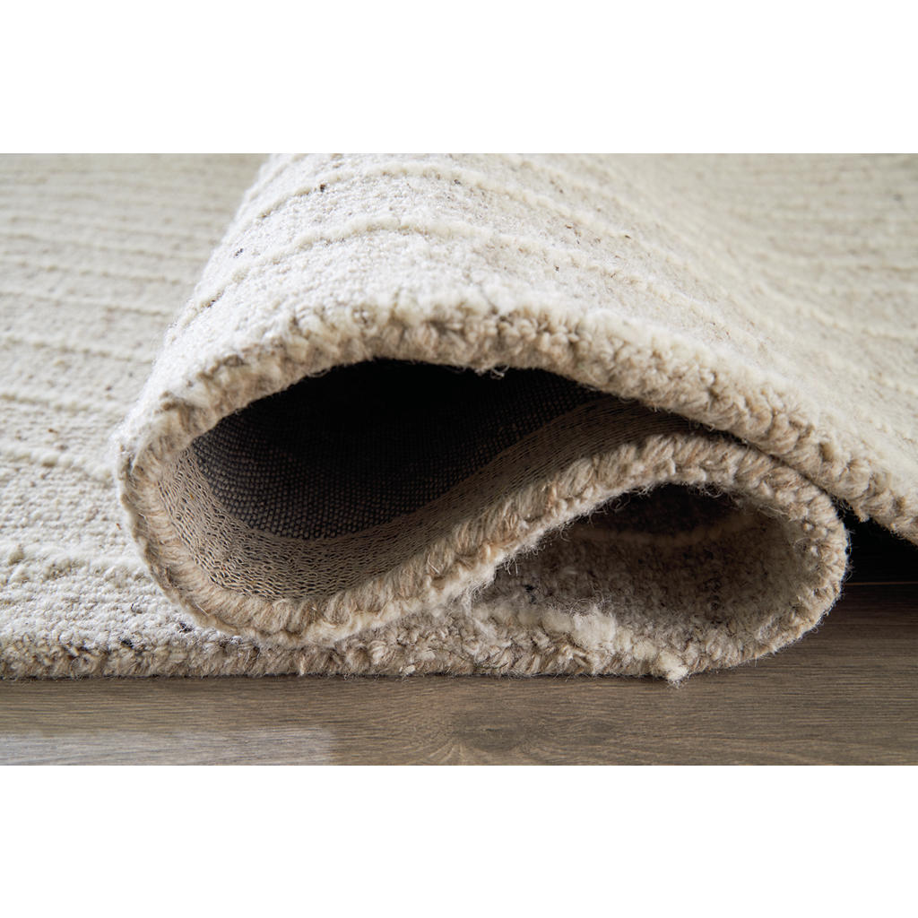 Varahill Large Rug Signature Design by Ashley® Rugs