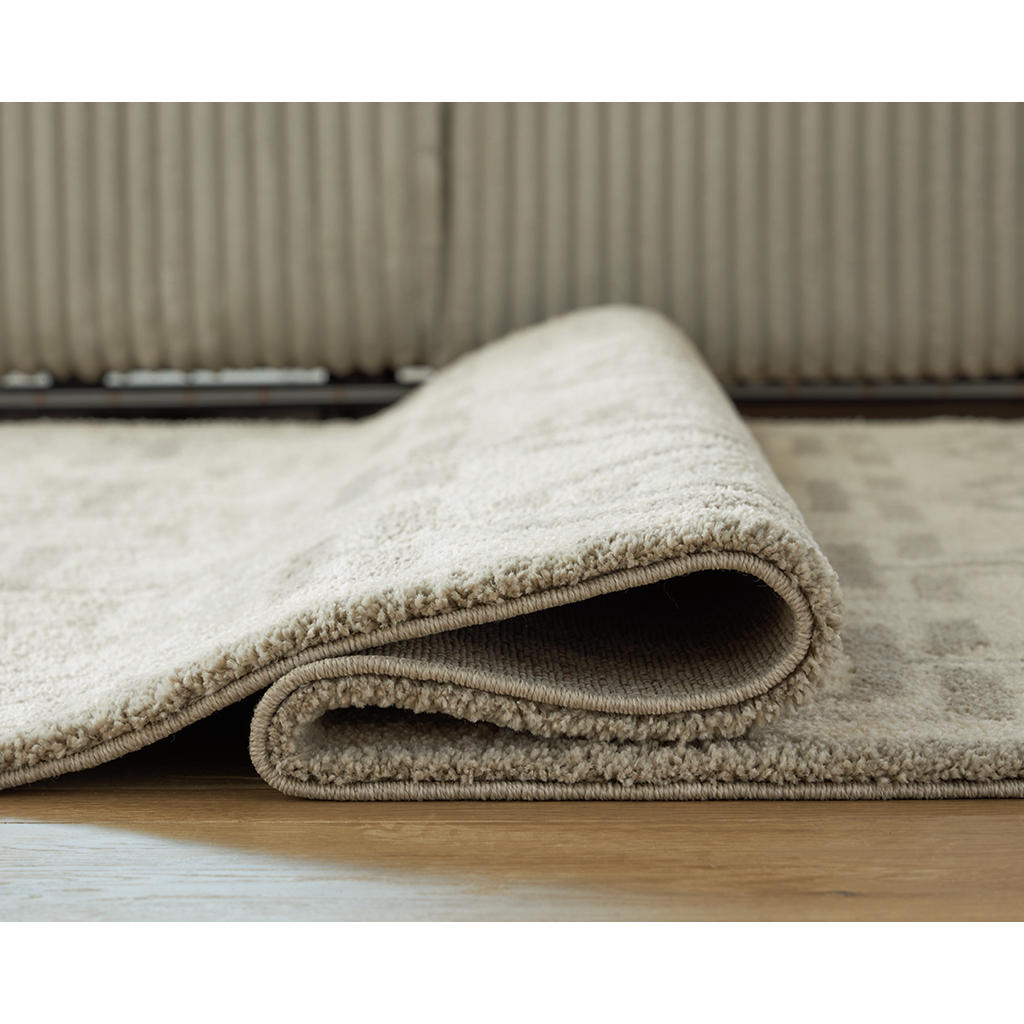 Maconville Medium Rug Signature Design by Ashley® Rugs