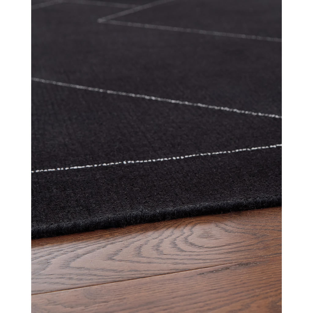 Marav 5' x 7' Area Rug Signature Design by Ashley® Rugs