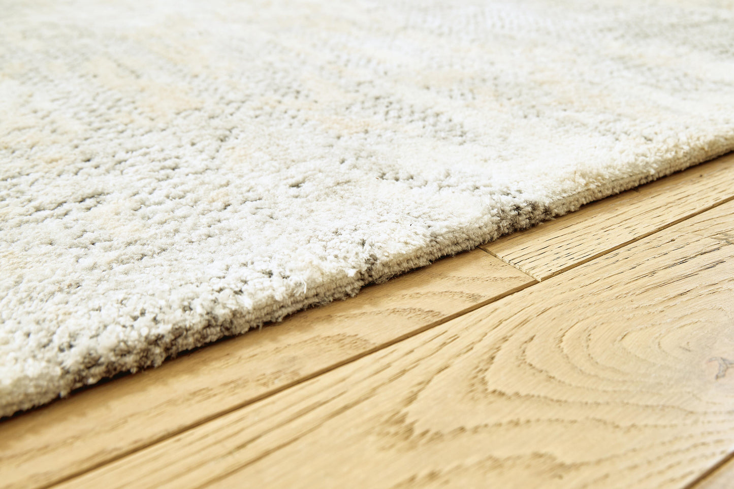 Raif Large Rug
