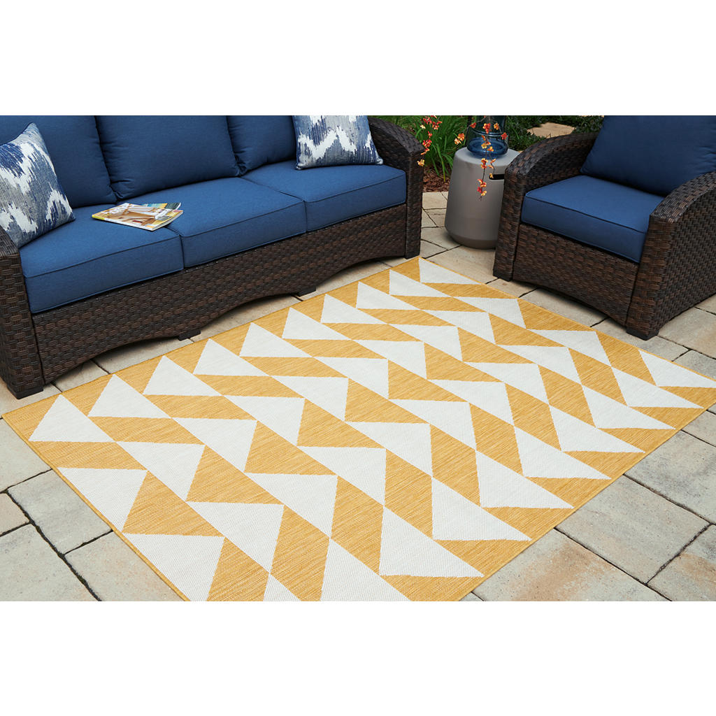 Thomley 8' x 10' Rug Signature Design by Ashley® Outdoor