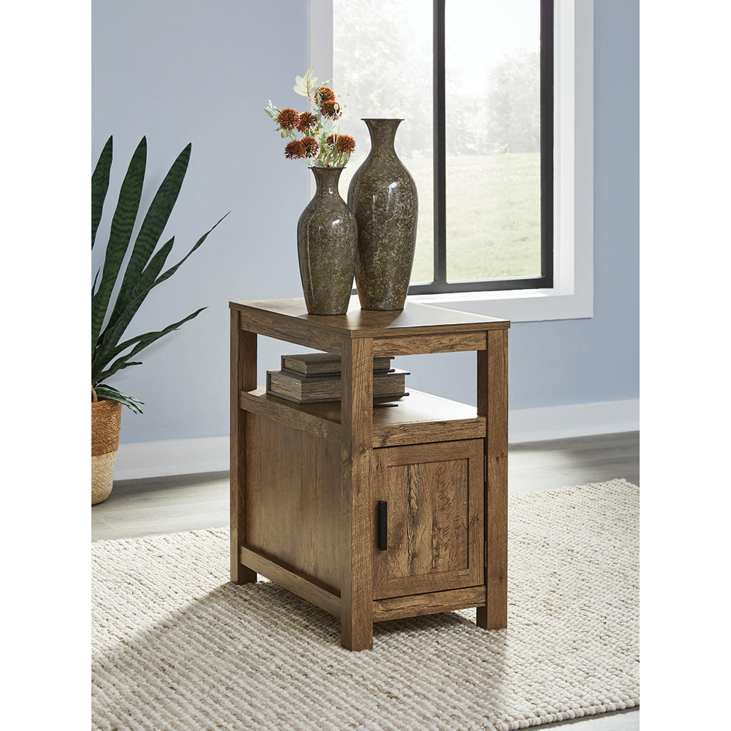 Fendenmore Chairside End Table Signature Design by Ashley® Living Room