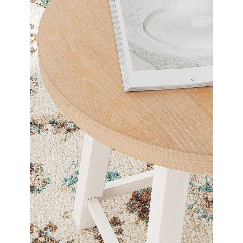Fawndell Table (Set of 3) Signature Design by Ashley® Living Room