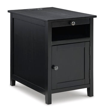 Treytown Chairside End Table Signature Design by Ashley® Living Room