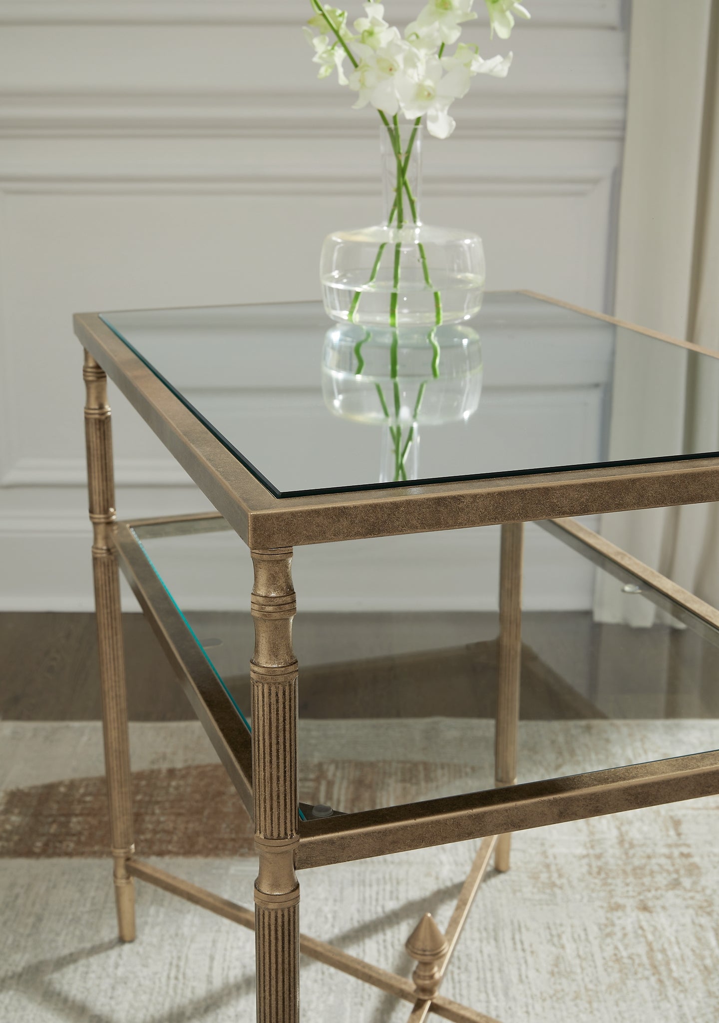 Cloverty Coffee Table and 2 End Tables