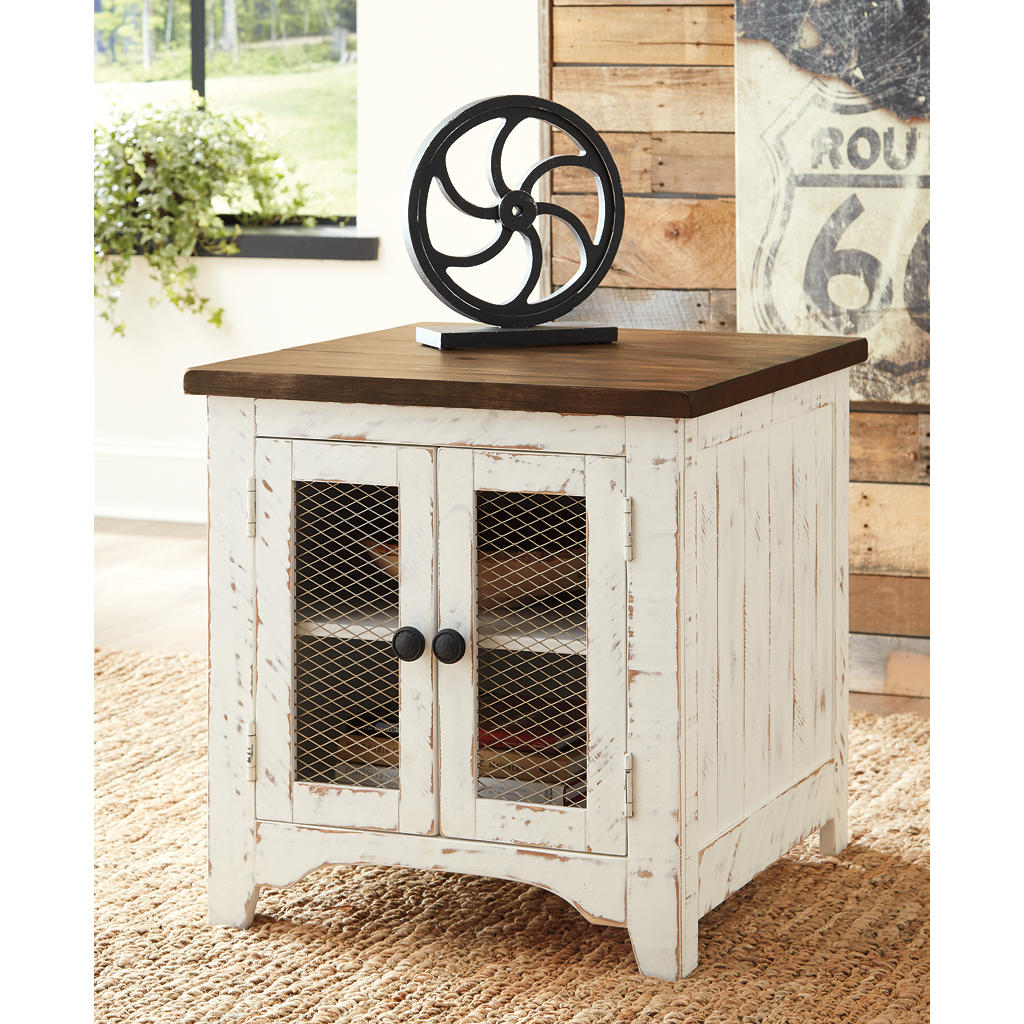 Wystfield End Table Signature Design by Ashley® Living Room