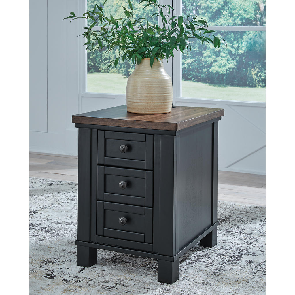 Wildenauer Lift-top Coffee Table and 2 Chairside End Tables Signature Design by Ashley® Uncategorized