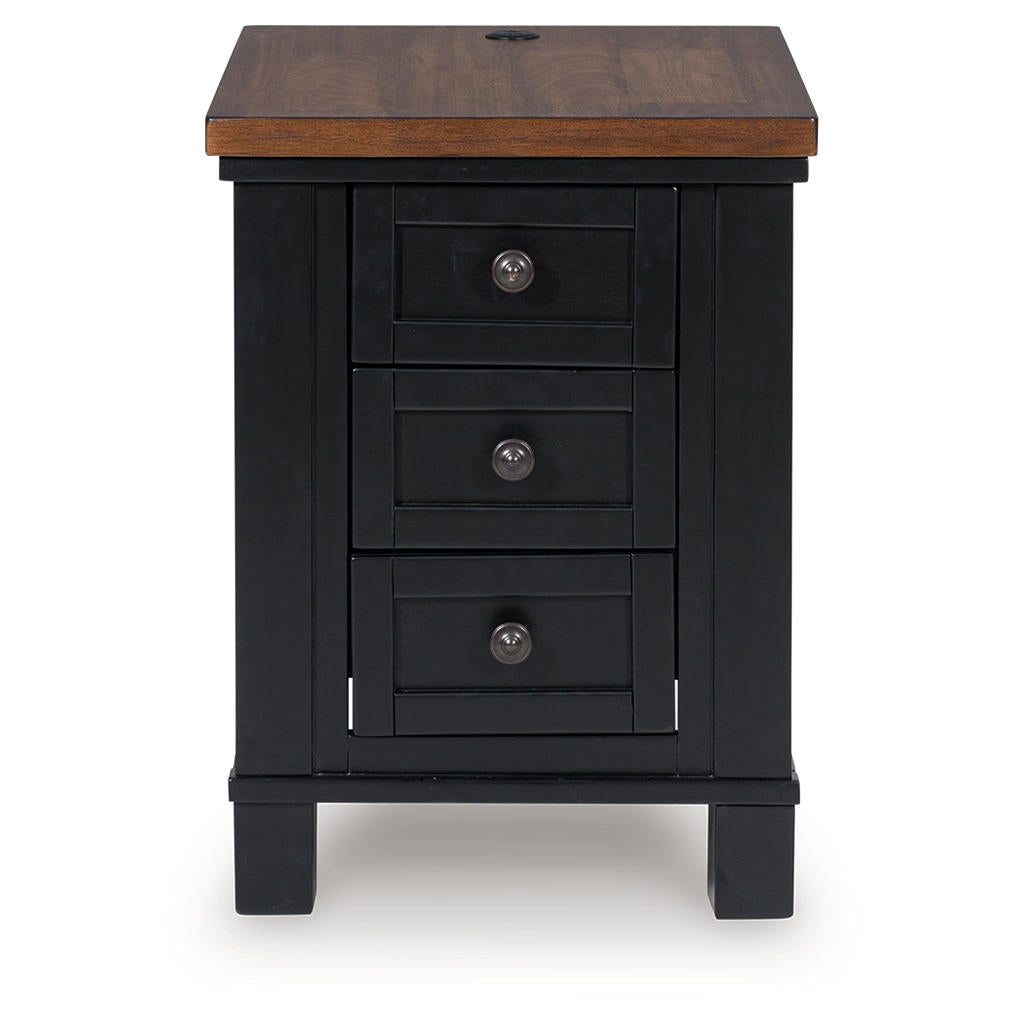 Wildenauer Chairside End Table Signature Design by Ashley® Living Room