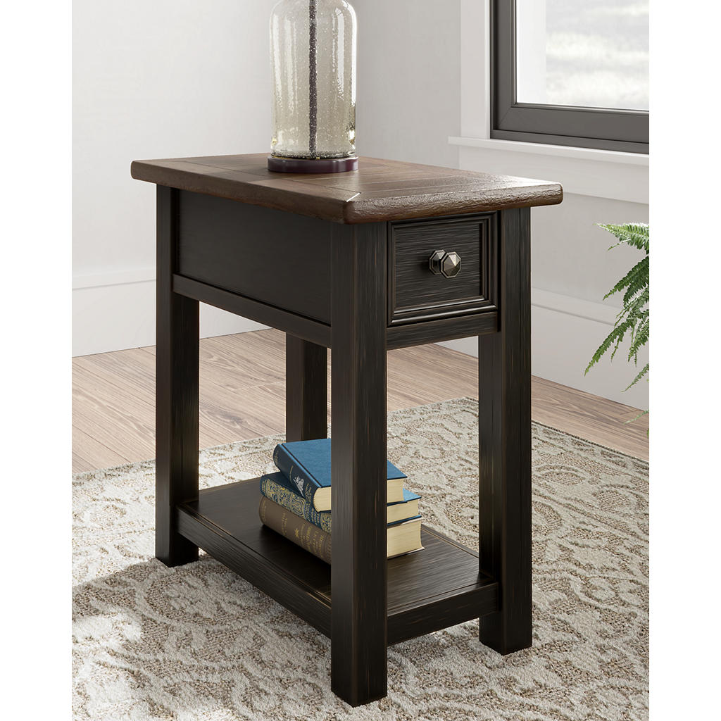 Tyler Creek Chairside End Table Signature Design by Ashley® Living Room