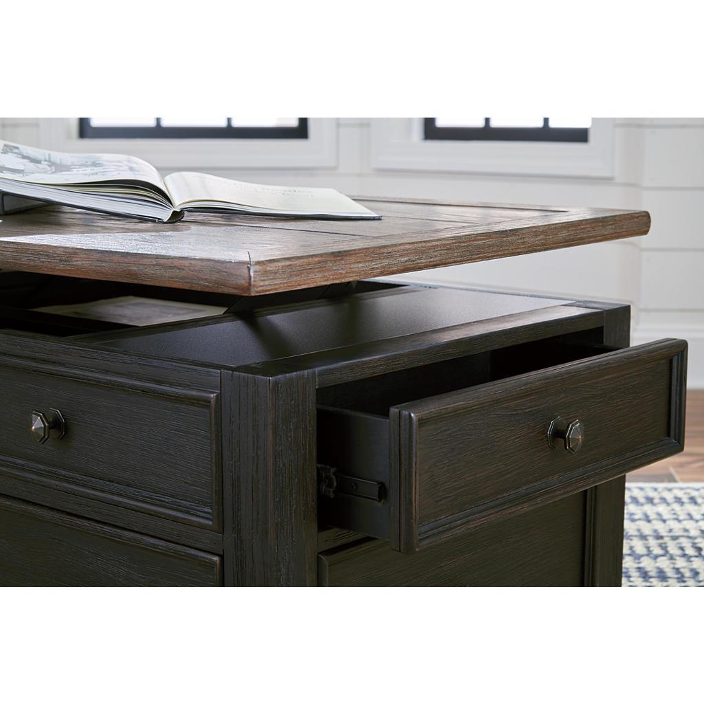 Tyler Creek Coffee Table And 2 End Tables Signature Design by Ashley® Uncategorized