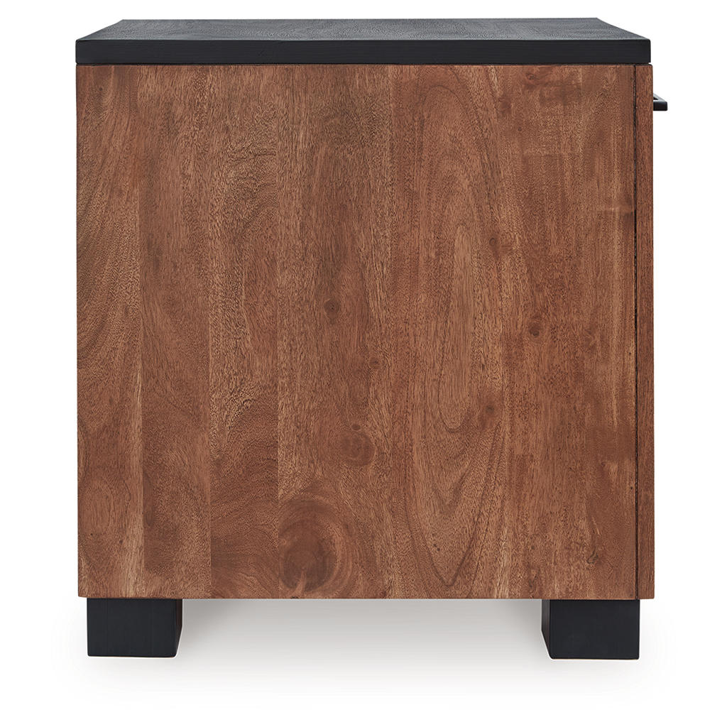 Kallari Chairside End Table Signature Design by Ashley® Living Room