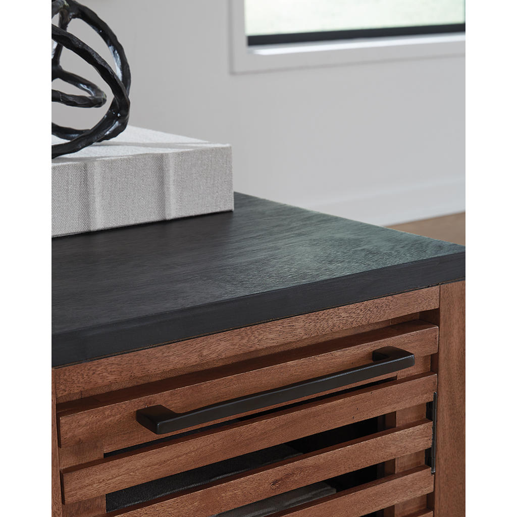 Kallari Chairside End Table Signature Design by Ashley® Living Room