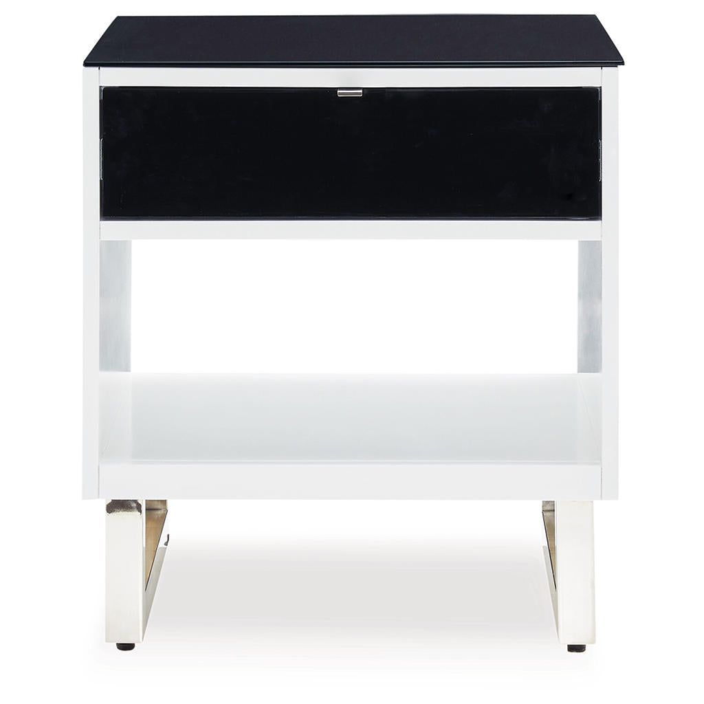 Gardoni End Table Signature Design by Ashley® Living Room