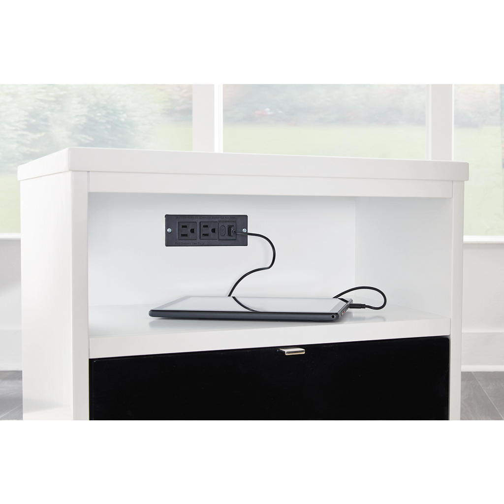 Gardoni Coffee Table and 2 Chairside End Tables Signature Design by Ashley® Uncategorized