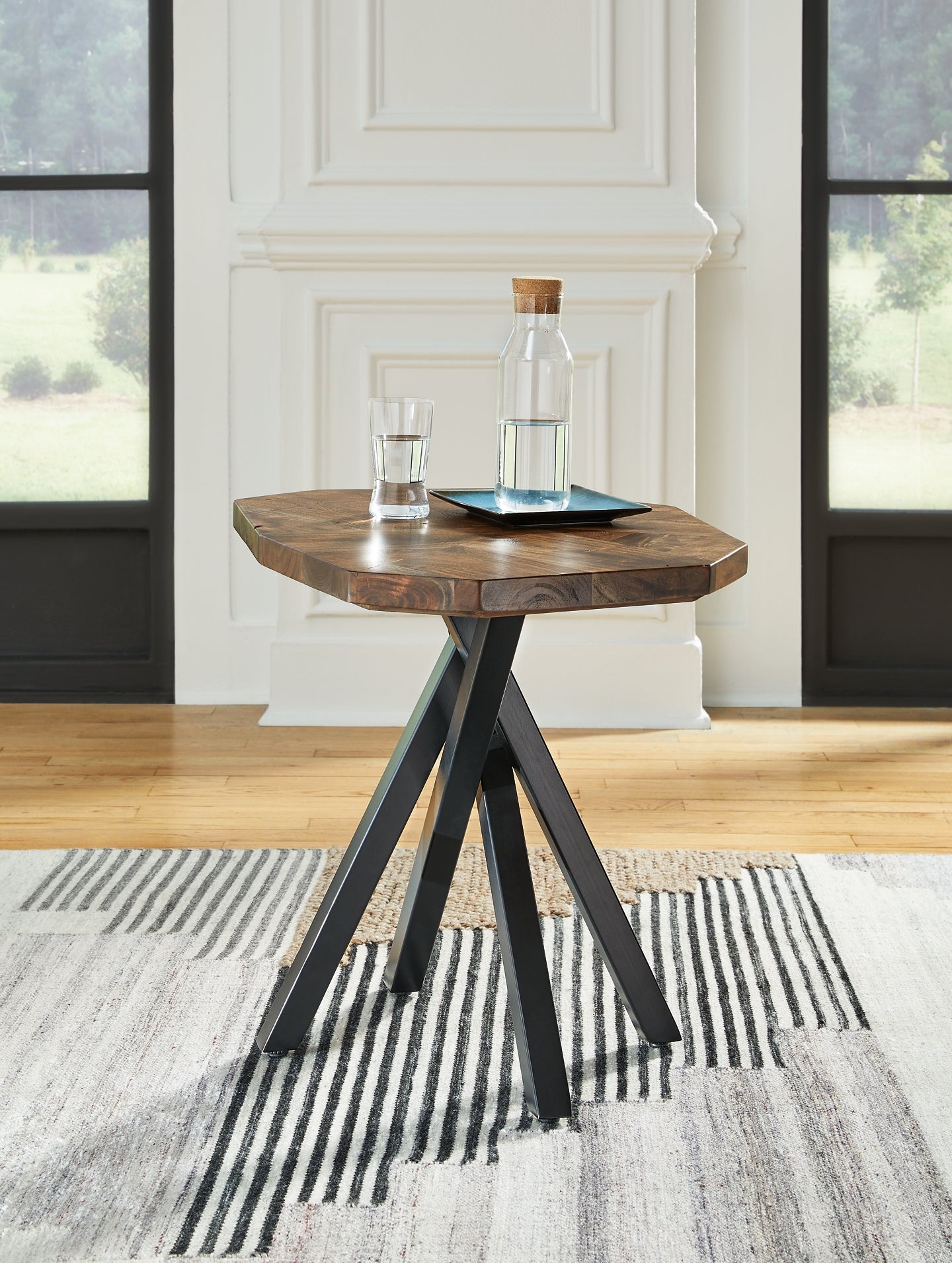 Haileeton End Table