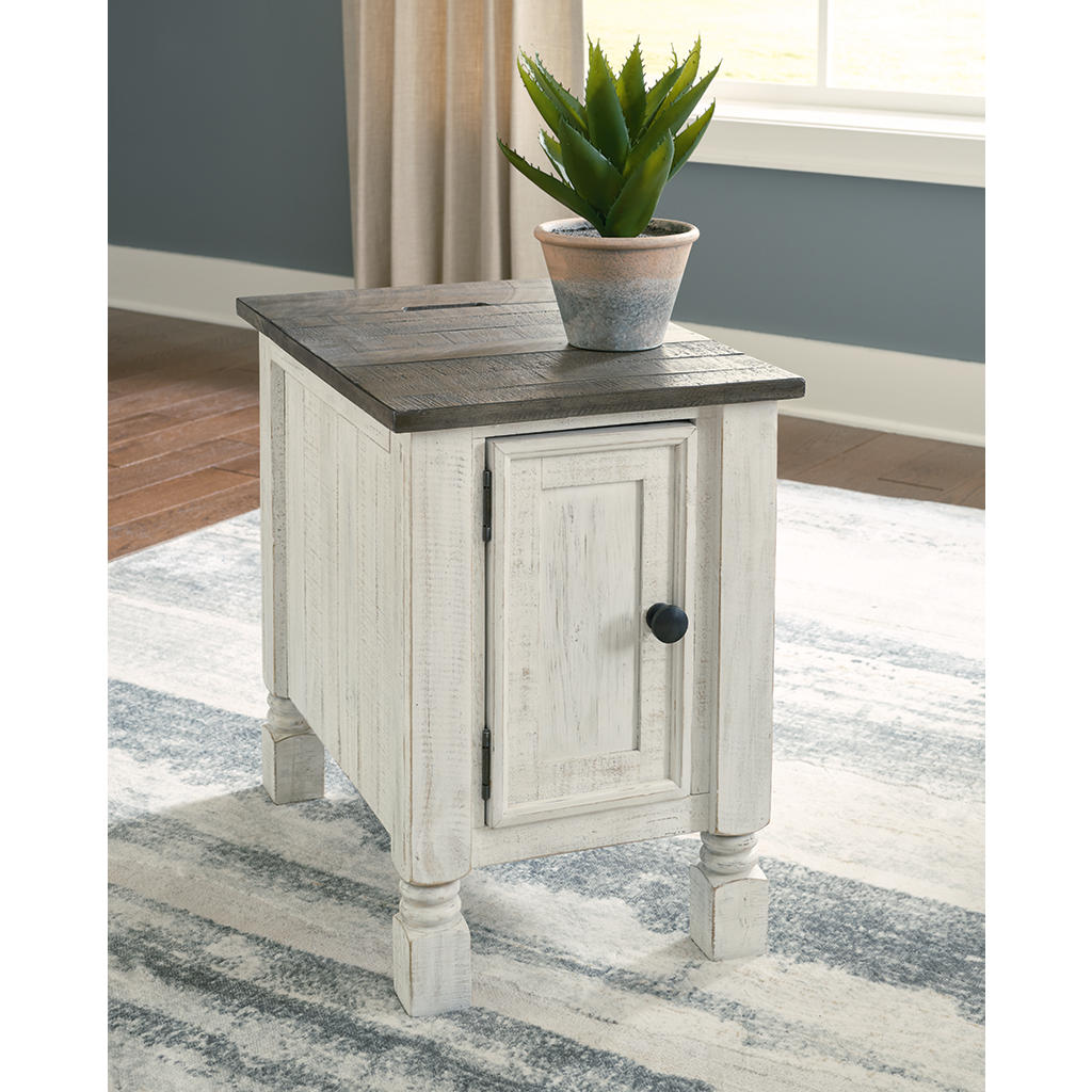 Havalance Chairside End Table Signature Design by Ashley® Living Room