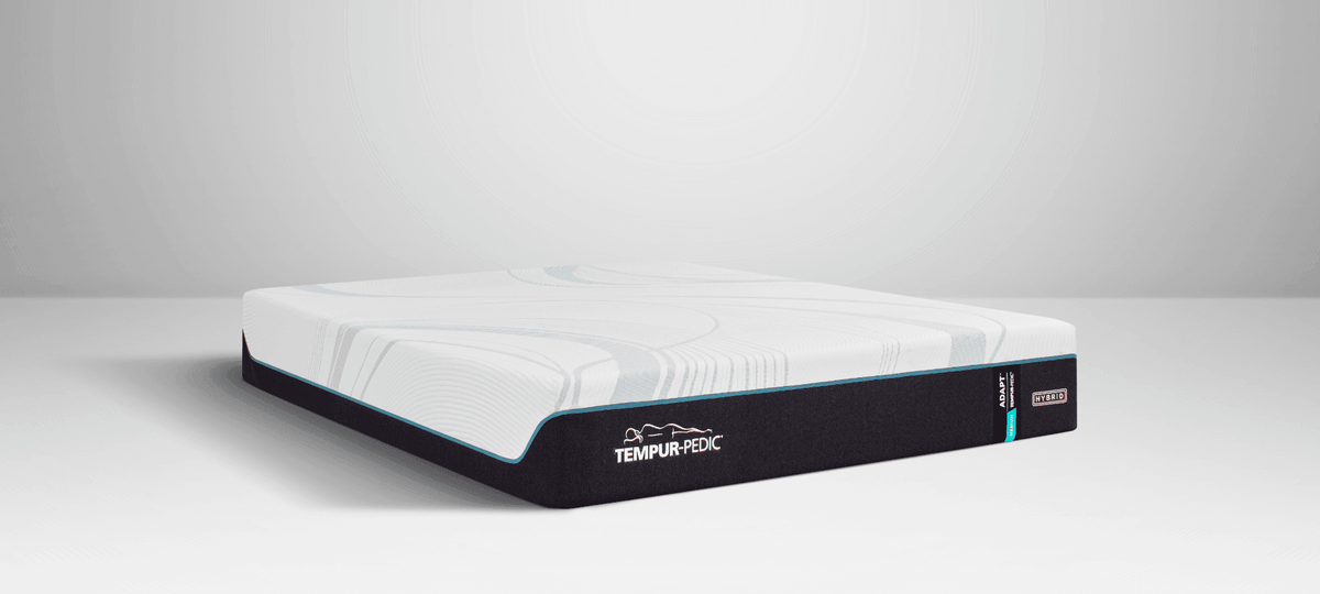 TEMPUR-Adapt Medium Hybrid 2.0 mattress, Queen, three-quarter view