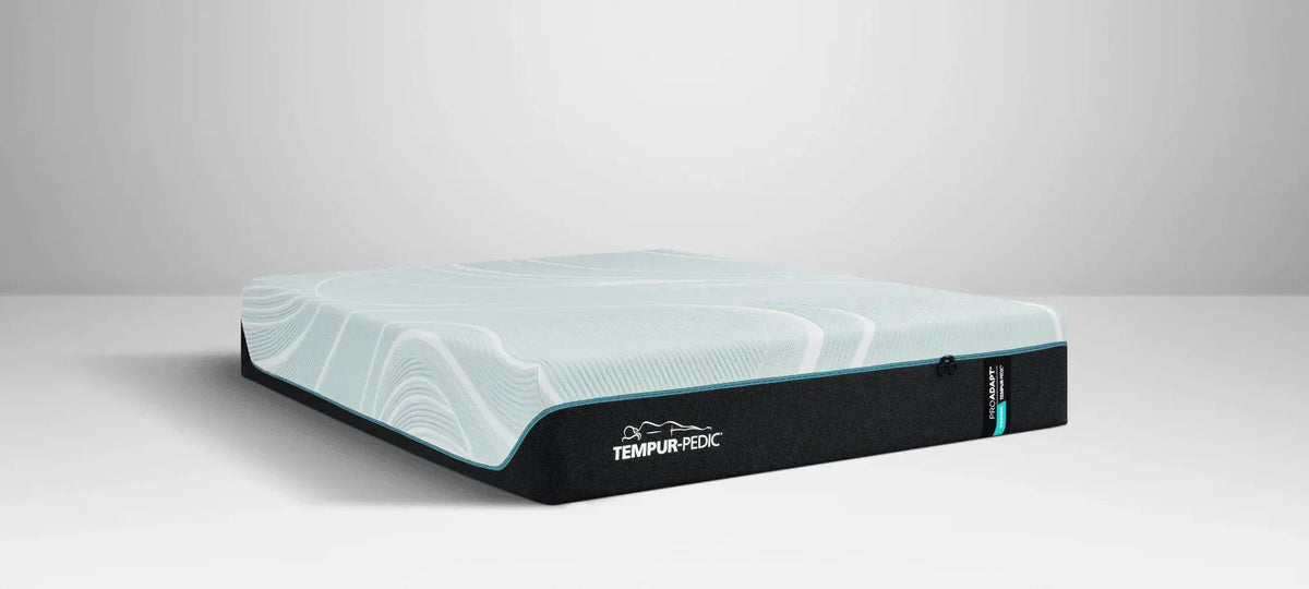TEMPUR-ProAdapt Medium 2.0 all-foam mattress, Queen, three-quarter view