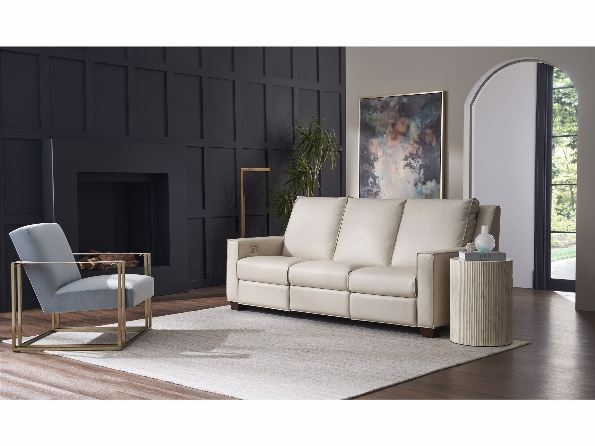 Universal Furniture Marcella Table — Modern Collection