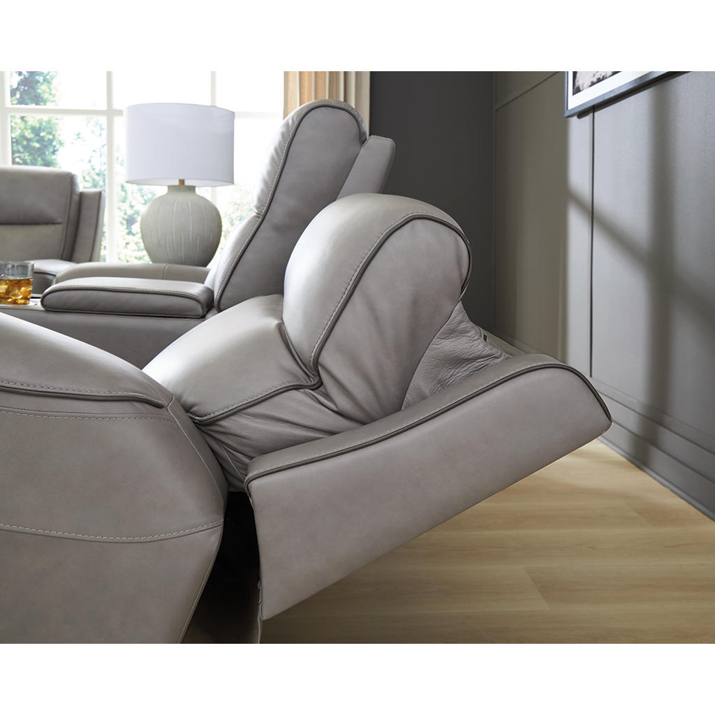 5Z-Comfort Power Reclining Loveseat with Console Signature Design by Ashley® Living Room
