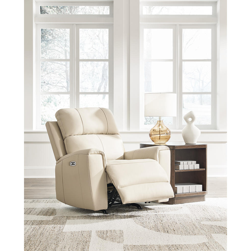 Dahlmoore Power Recliner Signature Design by Ashley® Living Room