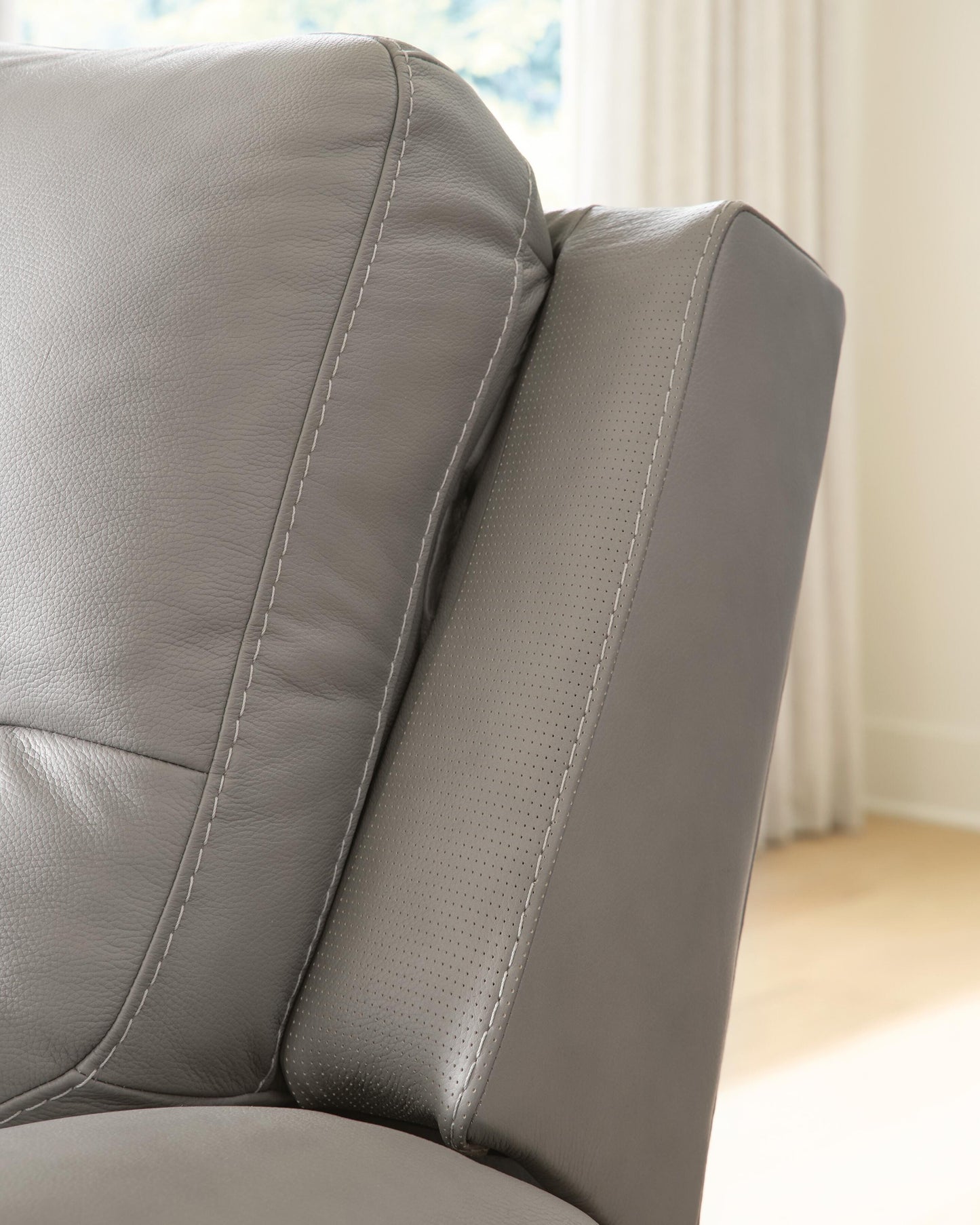 Real Moments Power Reclining Sofa with Audio Seating
