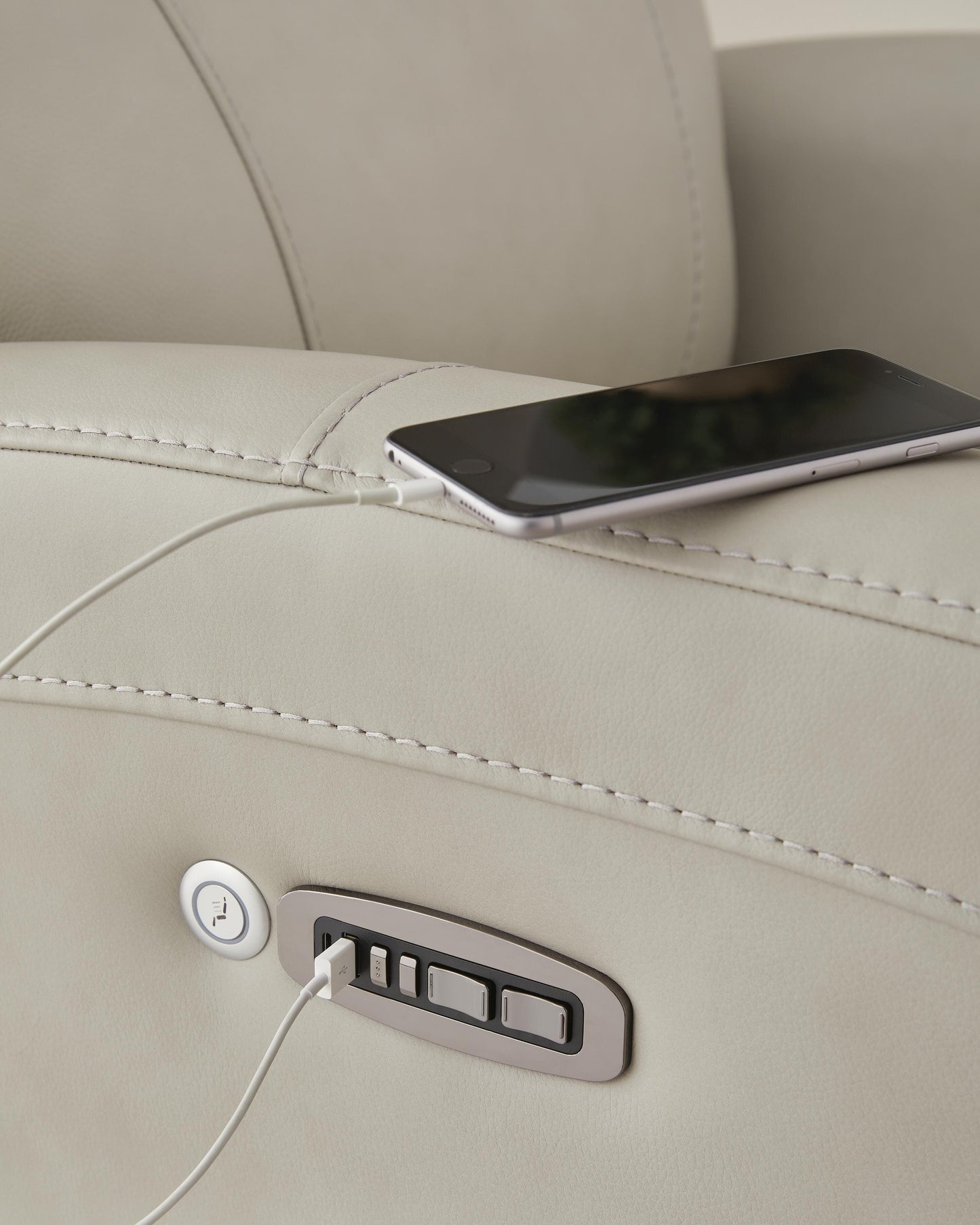 Pincara Power AutoGlide Recliner