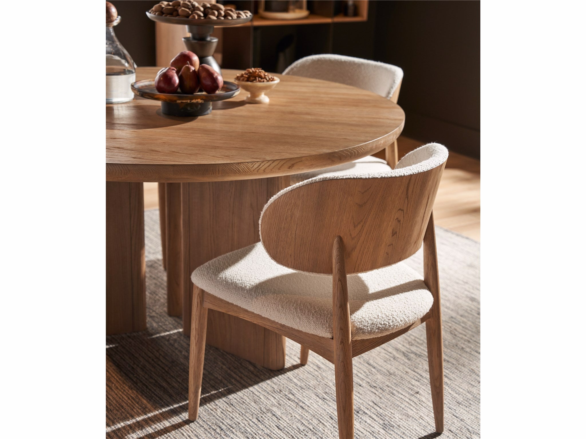 Universal Furniture Juno Side Chair — Modern Collection