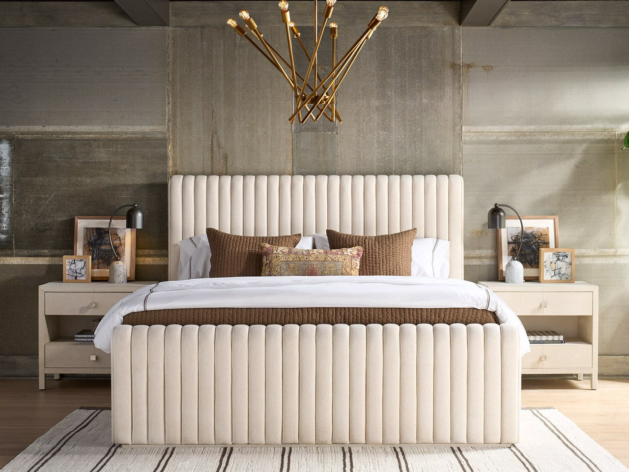 Universal Furniture Strata Bed — Modern Collection