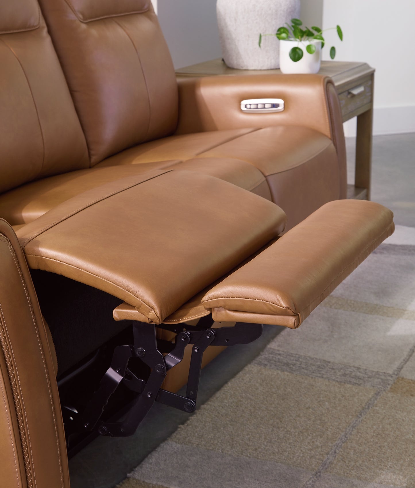 Tryanny Power Reclining Sofa, Loveseat and Recliner