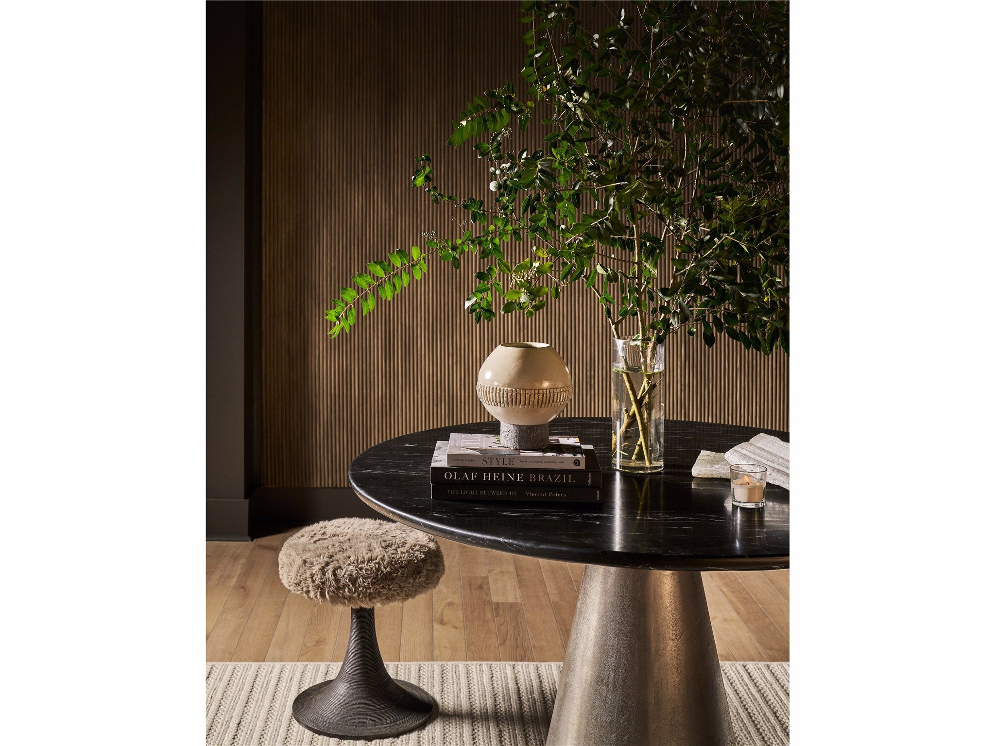 Universal Furniture Kira Stool — Modern Collection
