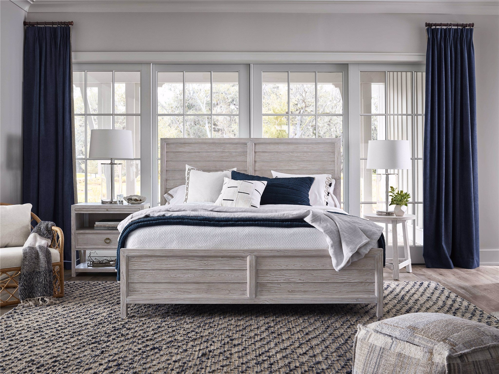 Universal Furniture Getaway Panel Bed — Getaway Collection