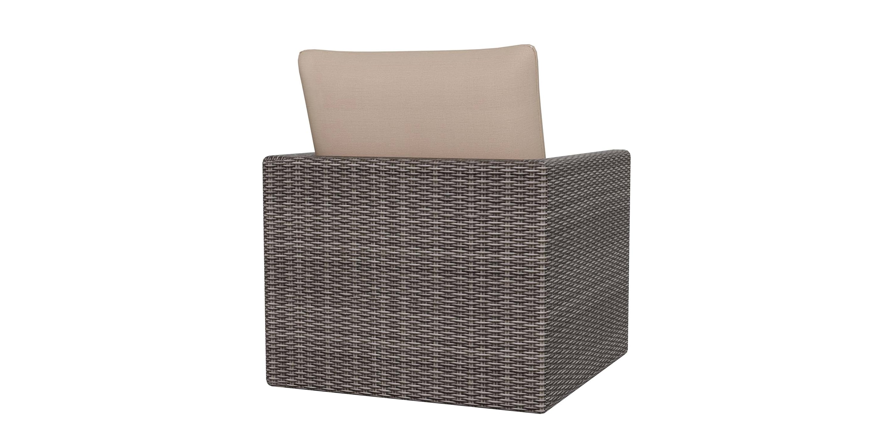 Ashford Outdoor Lounge Chair Bassett
